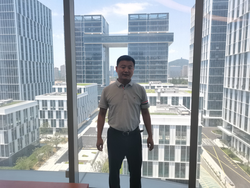 17537718663470802wal.jpg 優秀共產黨員-楊沛.jpg